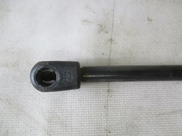 Bakluckdämpare 68079364AC Jeep Grand Cherokee WK2 image 7