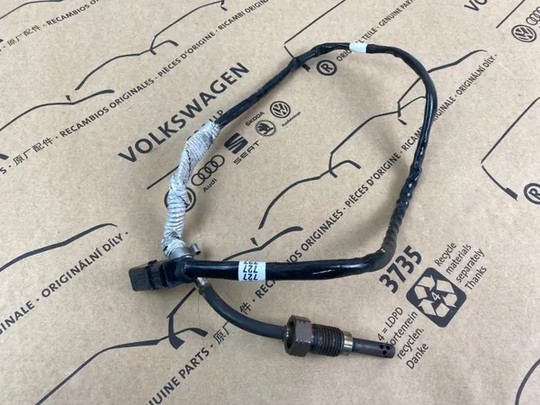 Original VW AUDI SKODA SEAT Sensor Temp Escape 04L906088AE image 3