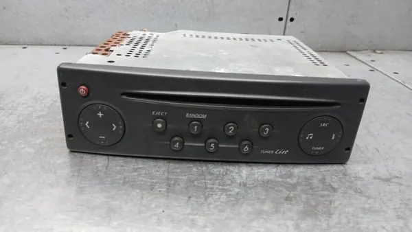 Radio Renault OEM 8200247962 pour Laguna II 1.8B image 2