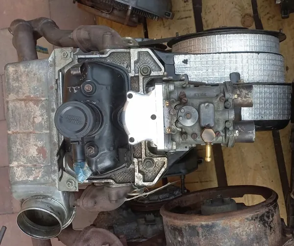 Fiat 126P Intercambio Motor Tuning - Pieza OEM Usada image 3