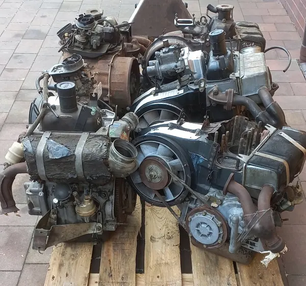 Fiat 126P Intercambio Motor Tuning - Pieza OEM Usada image 4