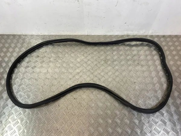 Jeep Compass baklucktätning OEM FOB31871 image 2