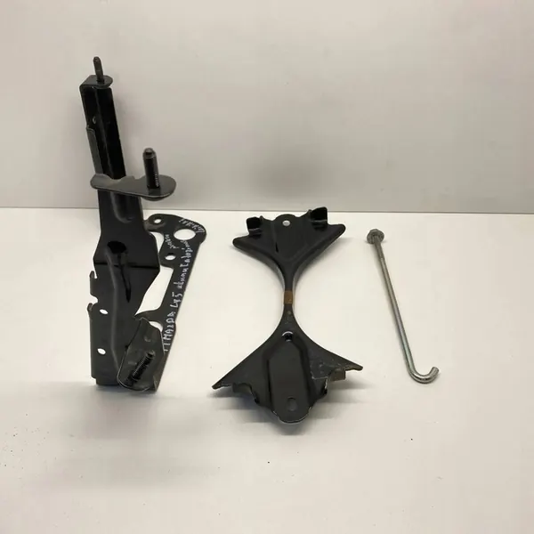 Mazda CX-5 II 2019 Capas de bateria KD5356031A image 3