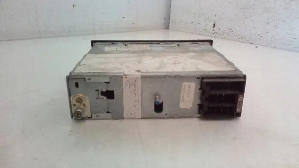 Rádio VW Polo Alpha OEM 1H0035153A - Usado image 3