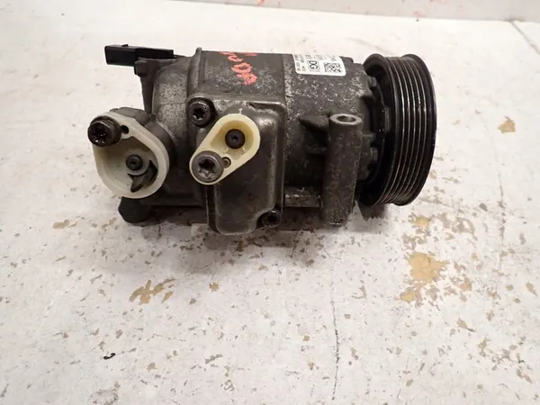 Compressore aria condizionata VW SEAT SKODA AUDI 5N0820803E image 3