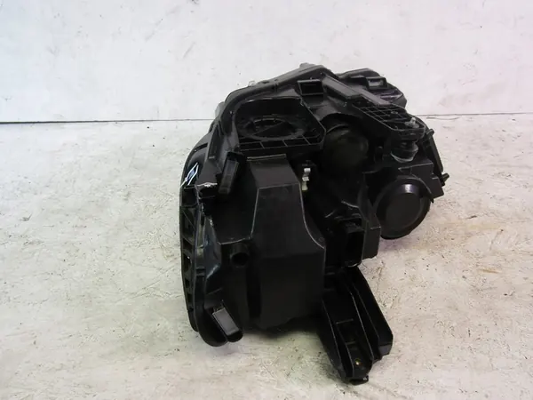 VW Passat B8 Lift Oikea Etuvalo FULL LED 3G1941036Q image 4