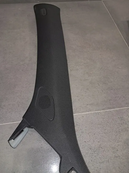 Audi Taklucka Takfoder OEM 8V4867505L för RS3/S3 8V image 3