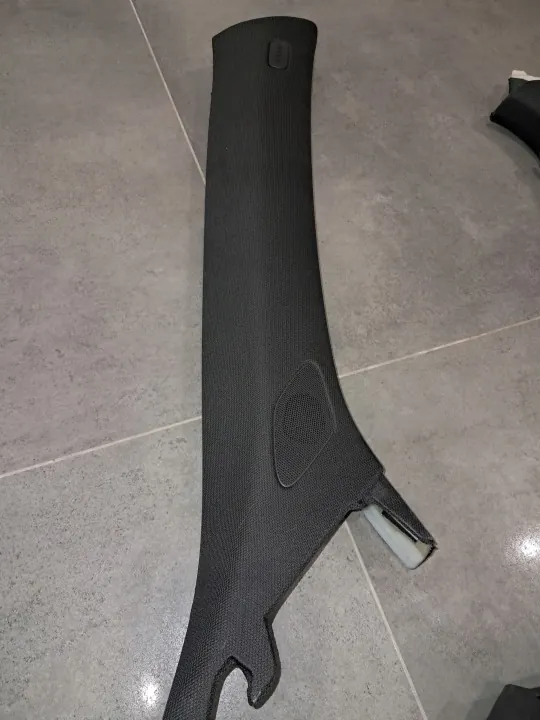 Audi Taklucka Takfoder OEM 8V4867505L för RS3/S3 8V image 4
