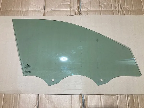 Höger Framdörr Ruta OEM 5E3845202 Skoda Octavia IV image 2