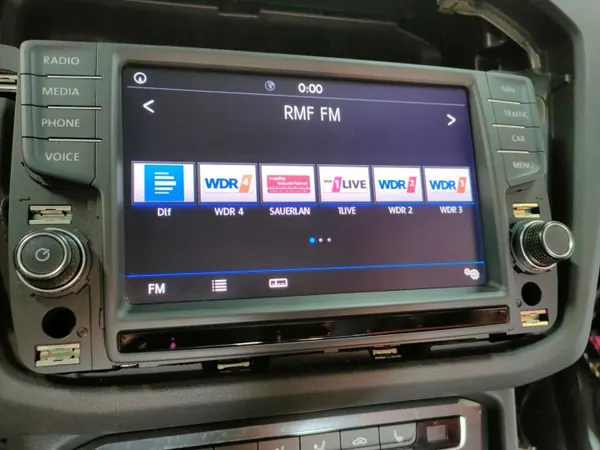 Écran radio VW Golf 7 OEM 5G0919606 - Occasion image 2