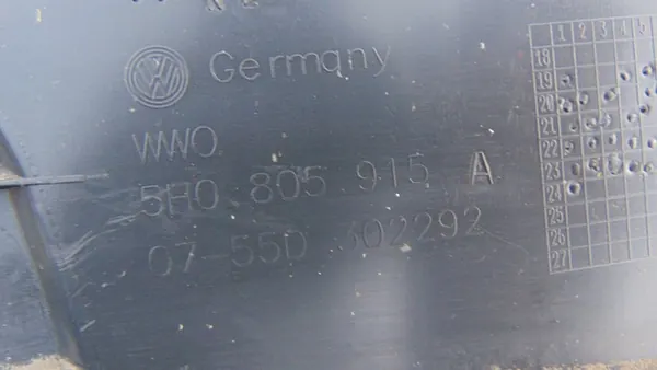 Volkswagen Framskärmslist för Golf 8 OE 5H0805915A image 6