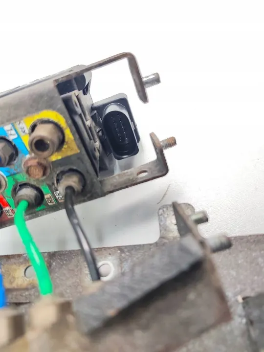 Fiat OE Luftfederungskompressor OEM 9150312035 image 4