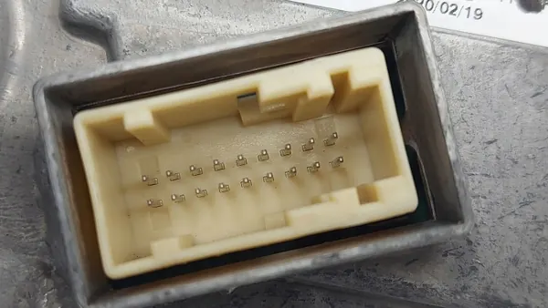 Compteur PEUGEOT 2008 II 20r OEM 9836680080 image 8
