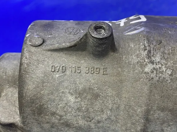 Oljefilterhus VW T5 Touareg 2.5 TDI BPC image 10