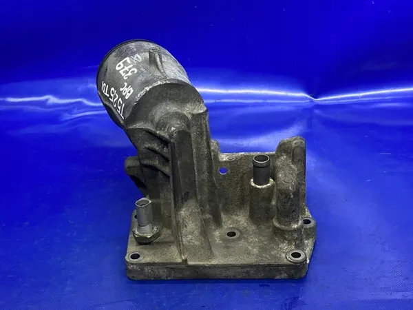 Oljefilterhus VW T5 Touareg 2.5 TDI BPC image 2