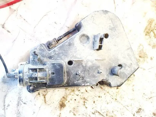 Peça de carro usada OEM 9673949080 Peugeot 3008 image 3