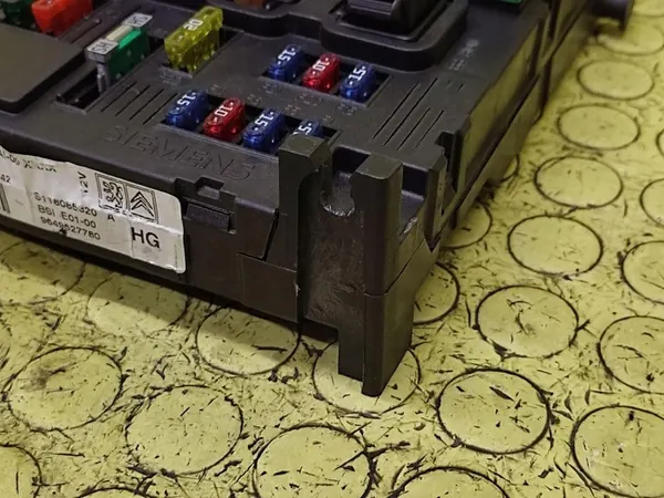 MÓDULO BSI PEUGEOT PARTNER image 6