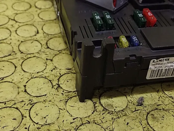 MÓDULO BSI PEUGEOT PARTNER image 7