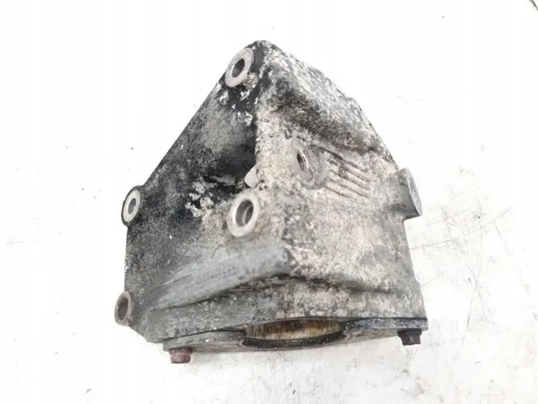 Antriebswellenstütze OEM 8200000034 - Gebrauchtes Renault OE image 4