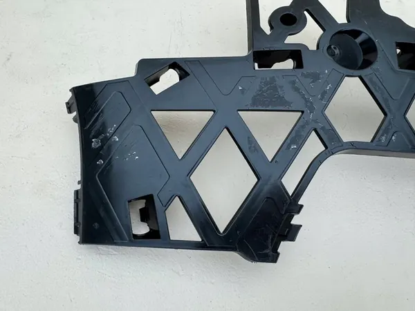 Supporto paraurti anteriore destro VW Passat B7 image 3