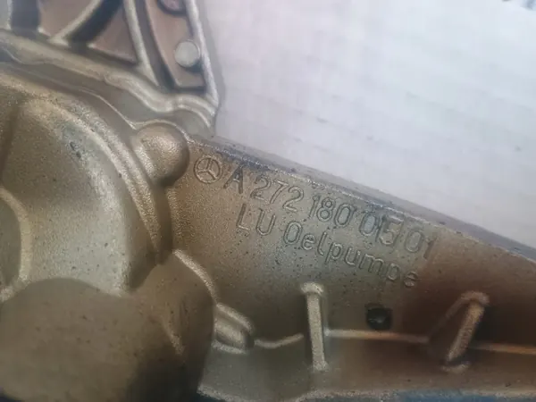 Mercedes Öljypumppu OEM A2721800501 W251 3.5B V6:lle image 3