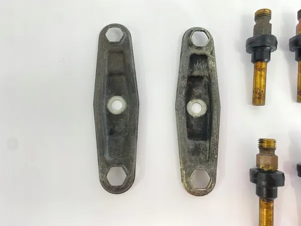 Inyector OEM 0000785623 para Mercedes W124/W201 image 4