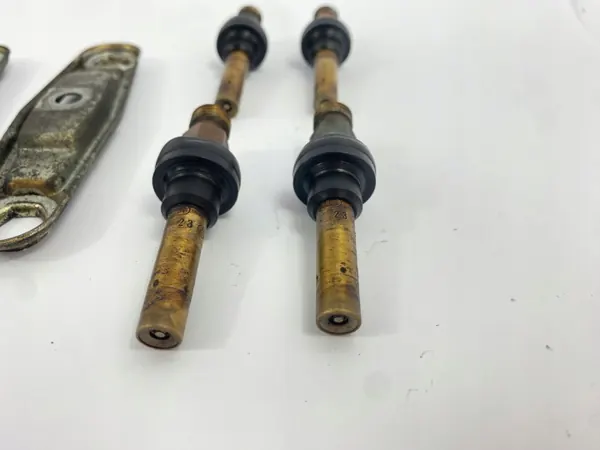 Inyector OEM 0000785623 para Mercedes W124/W201 image 8