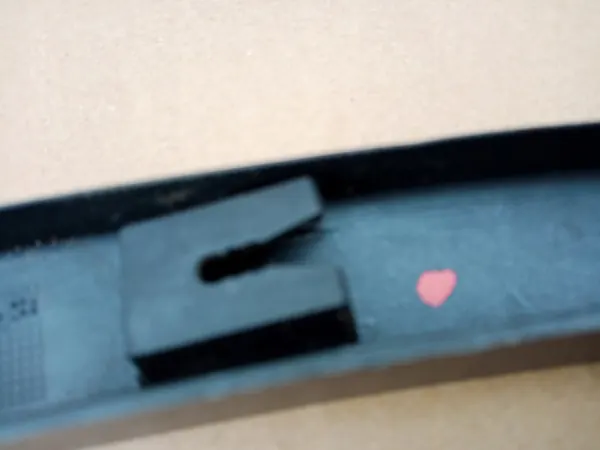 VW TIGUAN I Oikea Takalokasuoja 2007- image 7