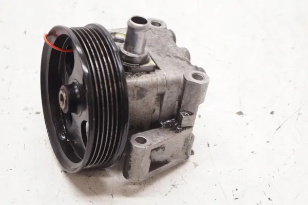 Pompe de direction OEM 7617974105 pour Volvo V70 III image 3