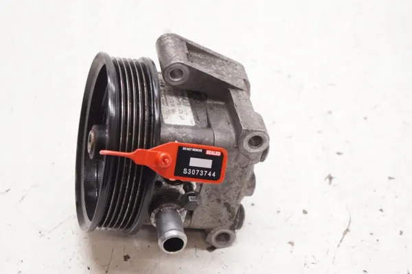 Pompe de direction OEM 7617974105 pour Volvo V70 III image 6
