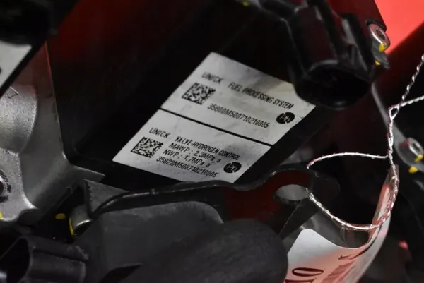 Soupape de non-retour hydrogène OEM 35821M5007 Hyundai Nexo image 9
