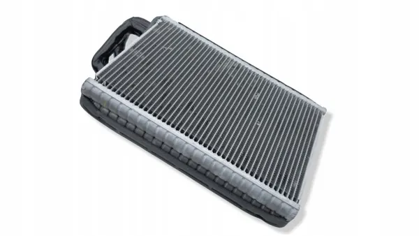 Porsche Taycan airco verdamper OEM AMD228123 image 4