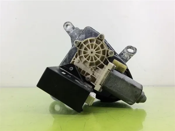 OEM 9661640680 Achterklep raamlift Peugeot 607 image 2