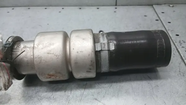 Tuyau d'intercooler Volvo S40 II V50 C30 1.6 HDI D2 image 2