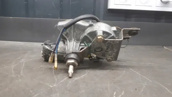 90035696 Pyyhkijän moottori Opel Ascona C image 4