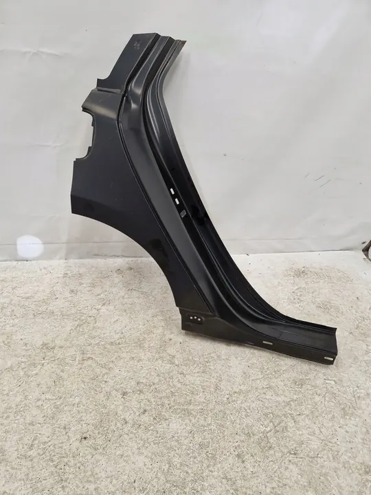 VOLVO V60 Garniture de Pilier Droit image 1