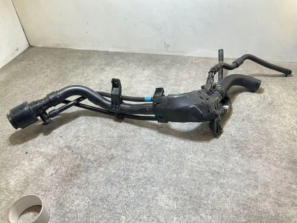 Polttoainesäiliön putki OEM 250109Z12P Kia 1.5L image 4