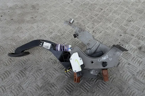 NISSAN QASHQAI Kytkinpoljin image 2