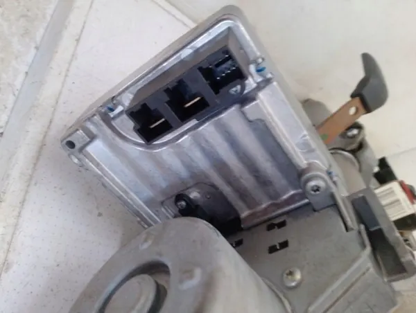 Sähköinen ohjaustolppa Ford Fiesta MK7 08-17 OEM 8V513C529KK image 3