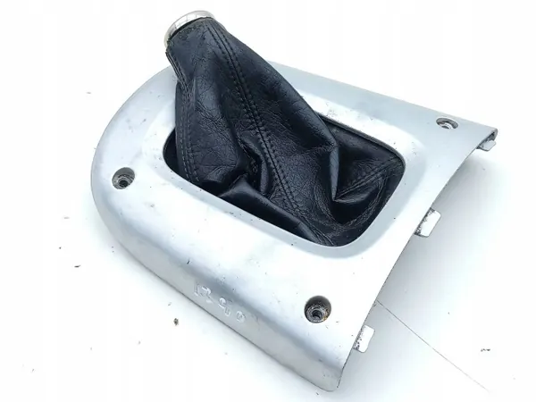 Pommeau de levier Toyota RAV4 XA20 OEM 5880442010 image 4