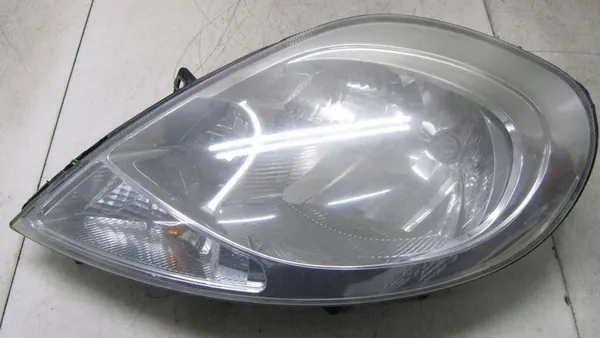 Faros Izquierdo Renault Trafic II Vivaro Primastar 2007- image 2