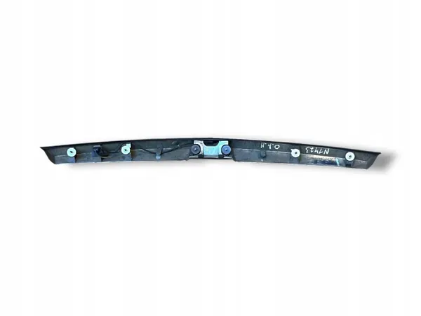 Opel Astra H kofferklep lijst OEM 13266478 - Gebruikt image 5