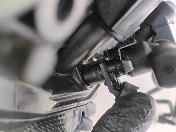 Coletor de admissão Skoda Citigo Fabia III VW Up 1.0 MPI OEM image 5