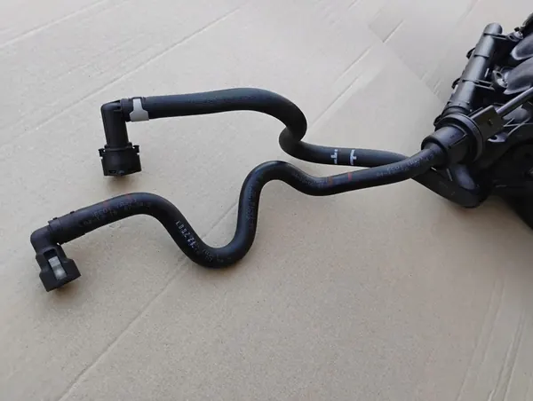 Coletor de admissão Skoda Citigo Fabia III VW Up 1.0 MPI OEM image 7