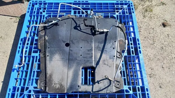 Motorcover 758900184R Logan II Sandero II image 2