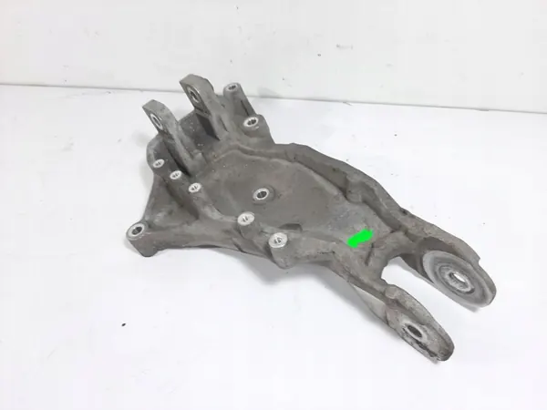 Pied de Support Cabine Scania OEM 1912829 - Occasion image 7
