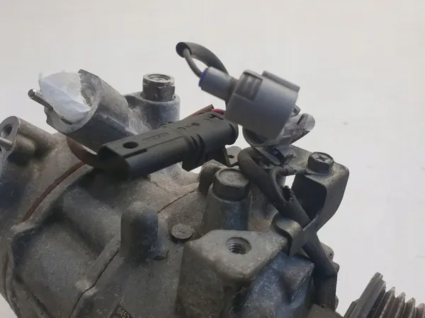 Compressore aria condizionata BMW OE 9330829 image 5