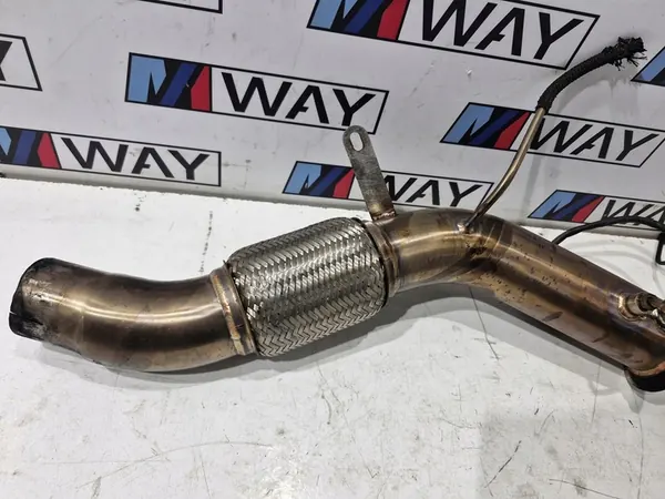 BMW F07 F10 F11 Downpipe 525D 530D 535D image 2