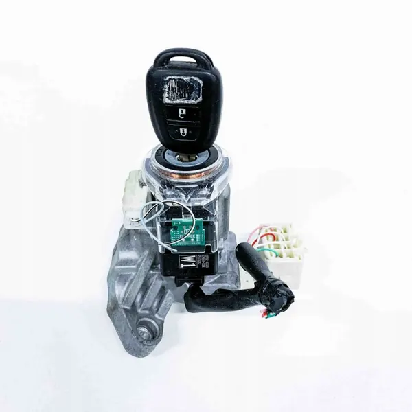Radiador Toyota RAV 4 IV OEM 6255040020 - Usado image 2