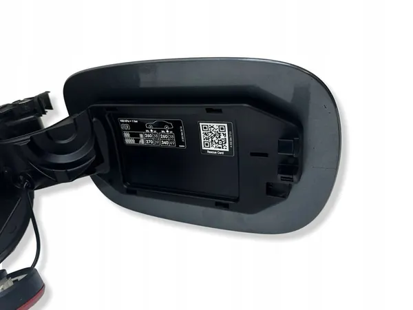 Tappo carburante AdBlue Diesel Mercedes C W205 Combi A2056304604 OE image 5